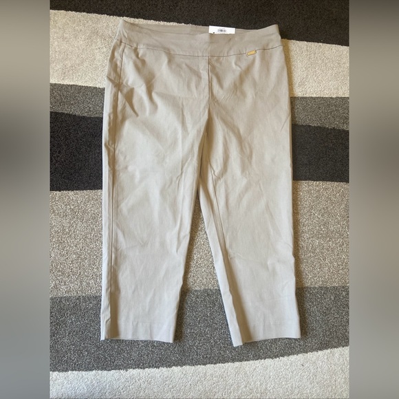 INC International Concepts Pants Womens 16 Beige Tummy Control Skinny Capri NWT - Picture 1 of 9